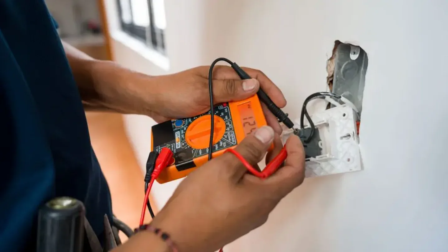 Électricien à Marseille — réalisation 2 — par Pascal Comptour - Pro Electricien Marseille