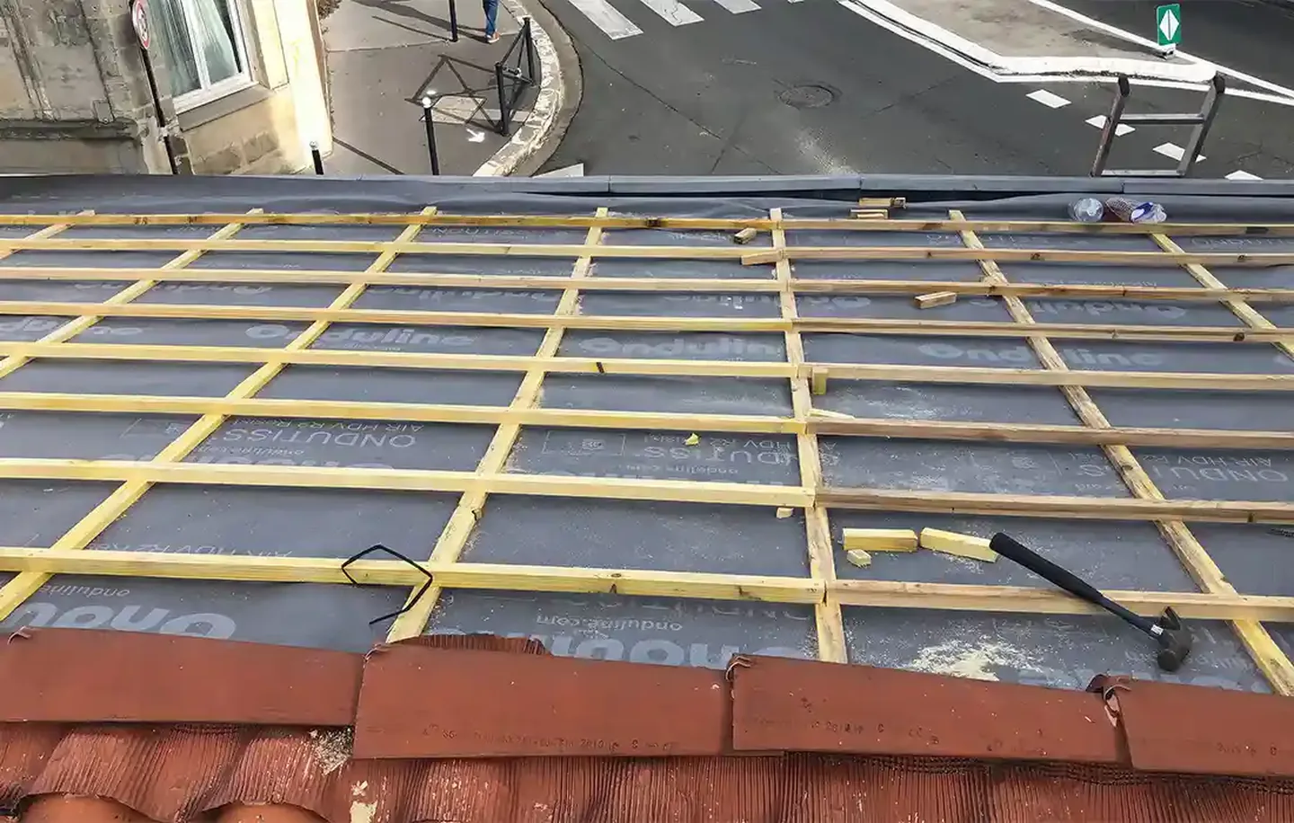 Nettoyage toiture à Bordeaux — réalisation 3 — Couvreur — par LB Couverture
