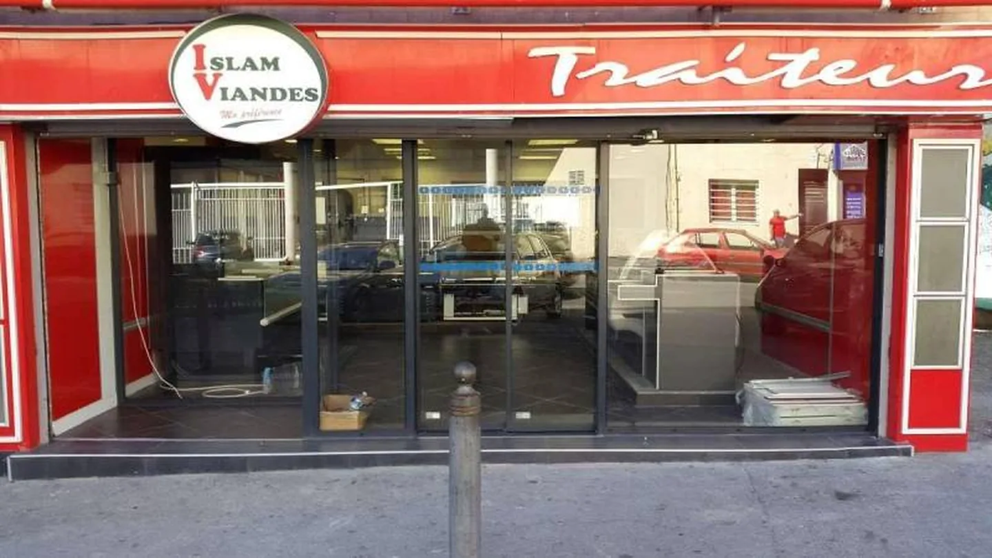 Photo de Installation de menuiseries sur-mesure à Marseille et PACA - APS Fermetures, Menuisier à Marseille–Aix-en-Provence