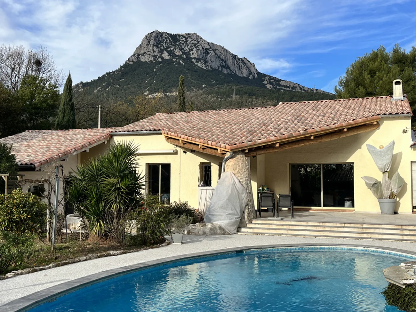 Couvreur à Toulon — réalisation 3 — par Restez Couverts - Stéphane Poissenot