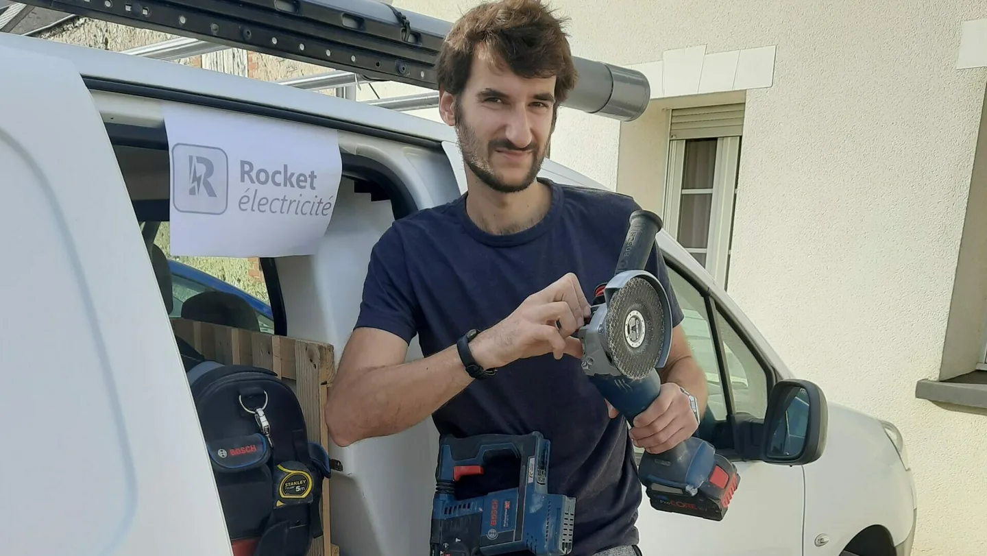 Photo de couverture de Rocket Elec, Électricien à Toulon
