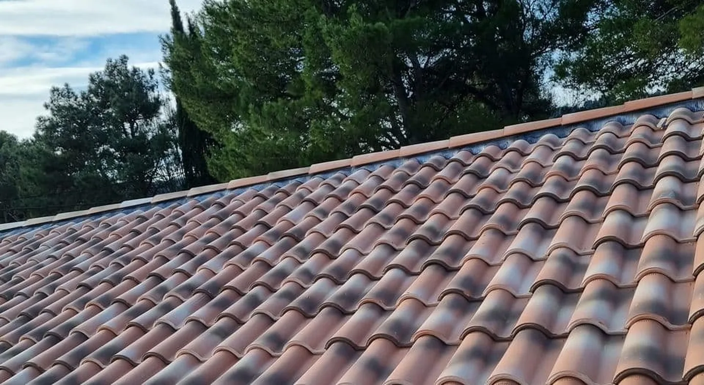 Couvreur Avignon 84 — par ND Couvreur