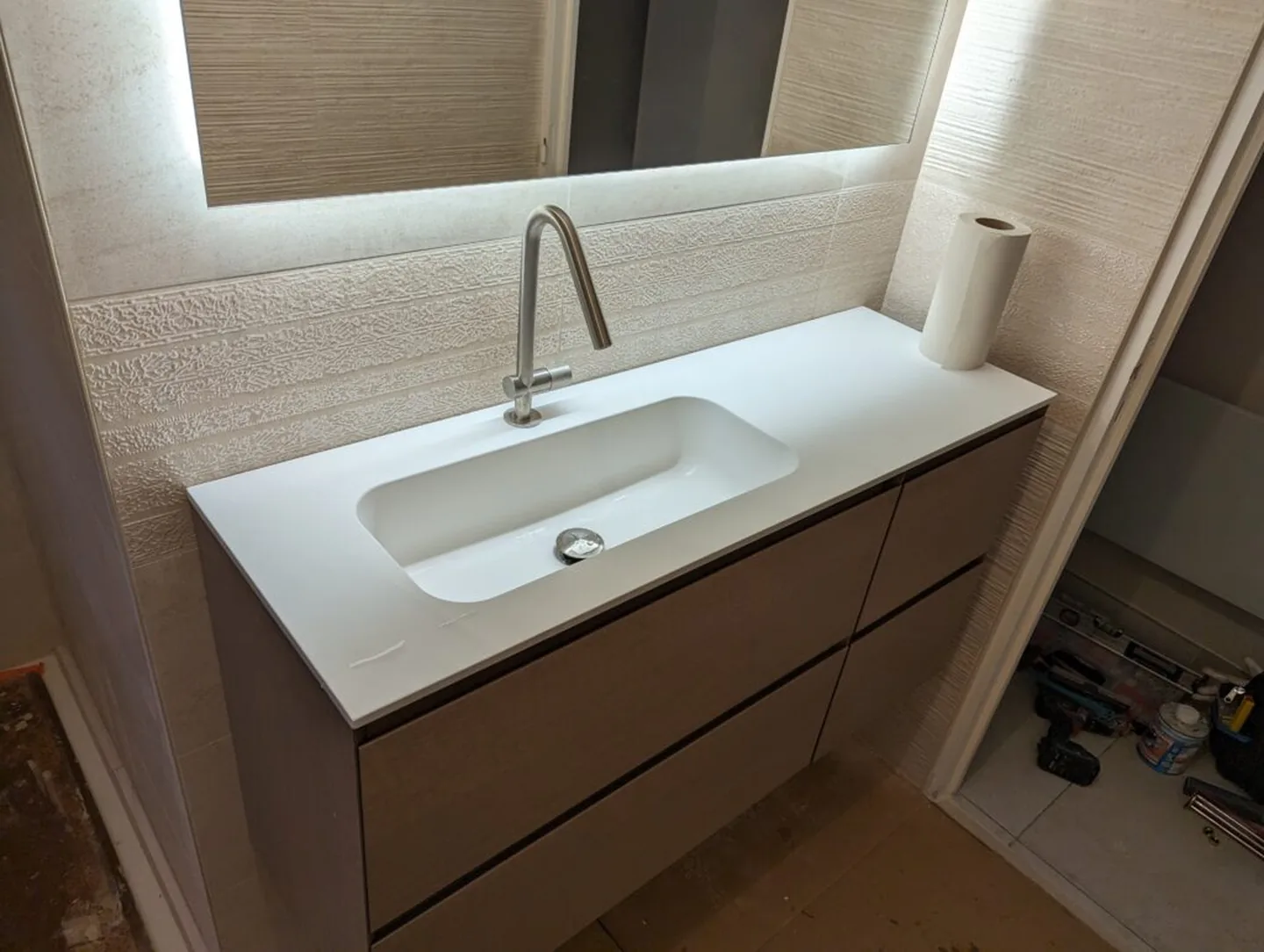 Meuble salle de bain — Plombier — par Plombier Bonnici — à Avignon