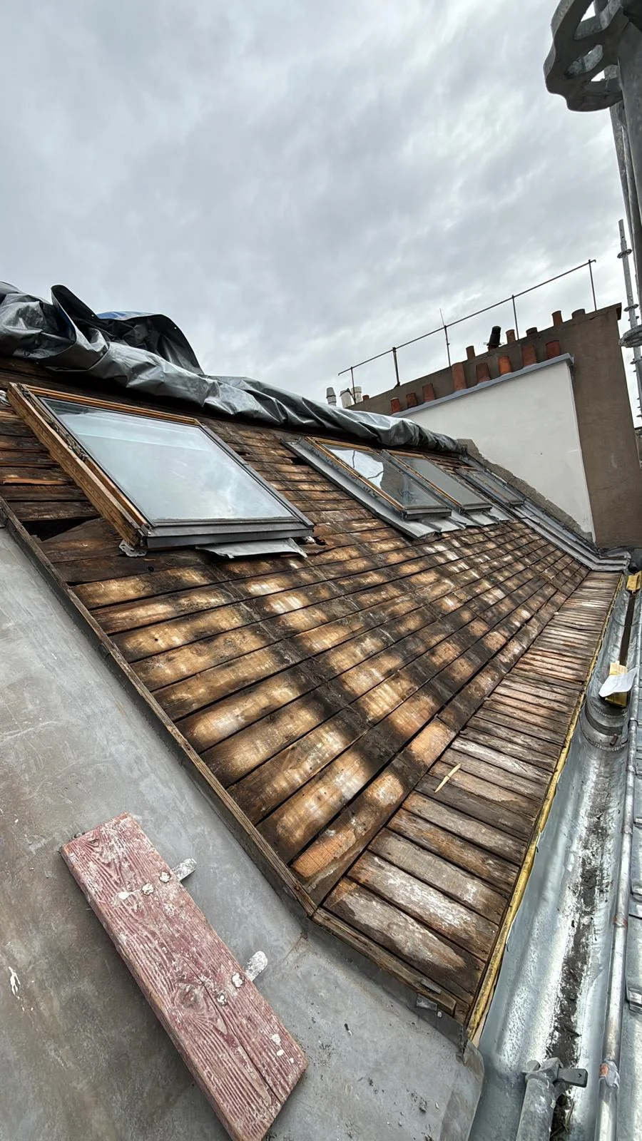 Réfection complète d’un brisis en zinc à Paris 10 — Couvreur — par BLEU CIEL TOITURE